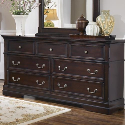 Coaster Cambridge 7-drawer Rectangular Dresser Cappuccino
