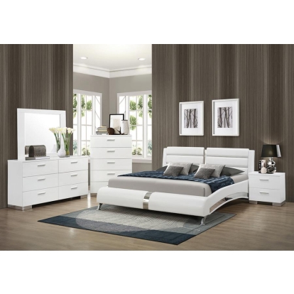 Coaster Jeremaine Bedroom Set with Plank Headboard Glossy White Model 300345KE-S4
