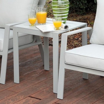 Furniture of America Cordelia Contemporary Aluminum Light Gray Side Table Model CM-OC1765-E