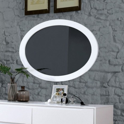 Furniture of America Lennart Mid-Century Modern Solid with Wood Veneer White Oval Mirror Model CM7386WH-MO