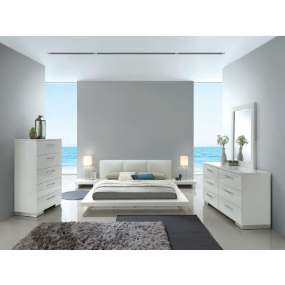Christie White 5 Piece Queen Bedroom Set with Chest Model CM7550Q-5PC-CHEST by Furniture of America