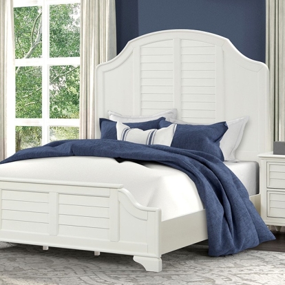 Furniture of America Whitehaven Transitional-Coastal Engineered with Wood Veneer Rubberwood Antique White Bed Model FM7708WH