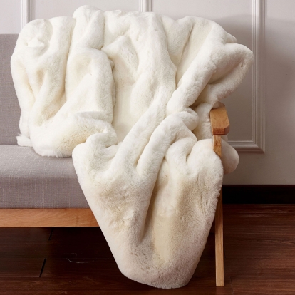 Caparica Off-White Throw Model TW4144 by Furniture of America