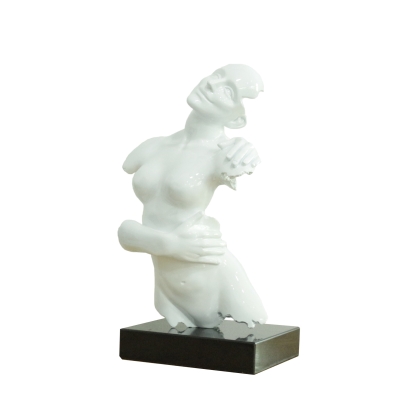 Modrest Woman Torso Modern White + Black Base Sculpture Sculpture White furniture-00181347 Vig Furniture VGTH-DL-044