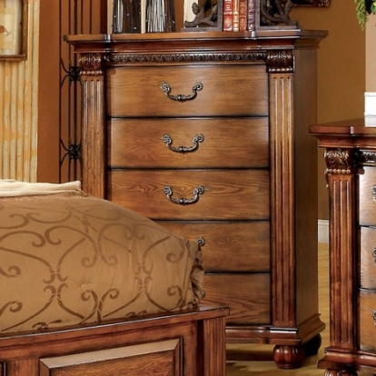 Furniture of America Bellagrand Traditional Solid with Wood Veneer Antique Tobacco Oak Chest Model CM7738C