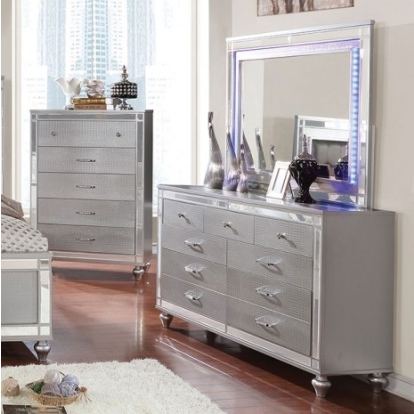 Furniture of America Brachium Contemporary Mirror Solid with Wood Veneer Silver Dresser Model CM7977SV-D