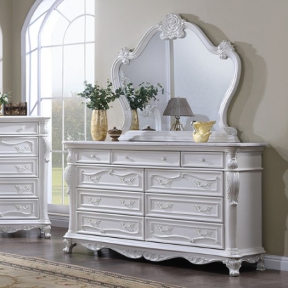 Furniture of America Ventresca Traditional Solid with Wood Veneer White Dresser Model FM7635WH-D