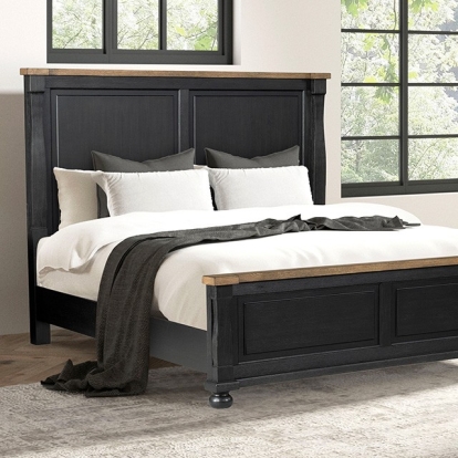 Furniture of America Neue Mills Modern Farmhouse Engineered with Wood Oak Veneer Solid Rubberwood Farmhouse Black-Rustic Oak Bed Model FM79009BK