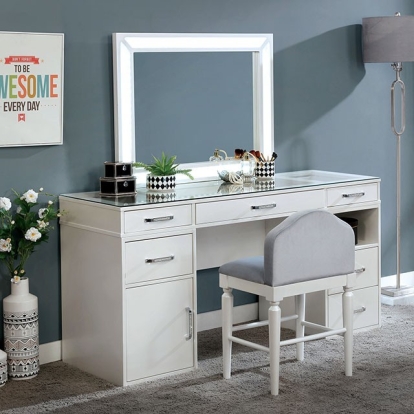 Vickie Luminous White Vanity Set Model FOA-DK5684WH-PK by Furniture of America