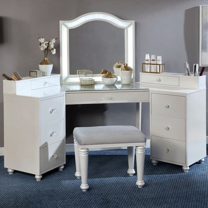 Tracie Luminous White Vanity Set Model FOA-DK5686WH-PK by Furniture of America