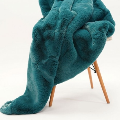 Furniture of America Caparica Contemporary 100% Polyester Teal Throw Blanket Model TW4153